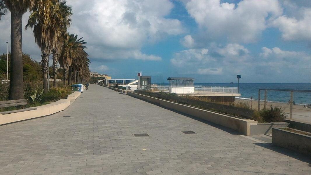 Savona Magnifico Sole Mare 150 M Wifi Climatcontrol Apartment Ngoại thất bức ảnh